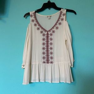 Loose Shoulder blouse